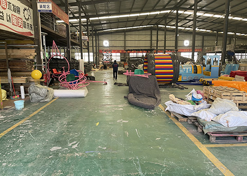 Outdoor Playground Workshop