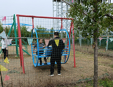 HJJ043-Swing-Set-12