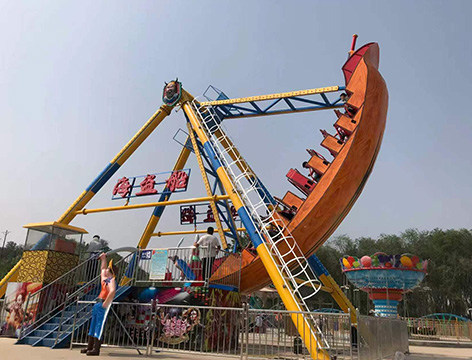 24 Seats Pirate Ship Ride