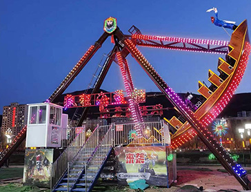 24-Seats-Pirate-Ship-Ride-10