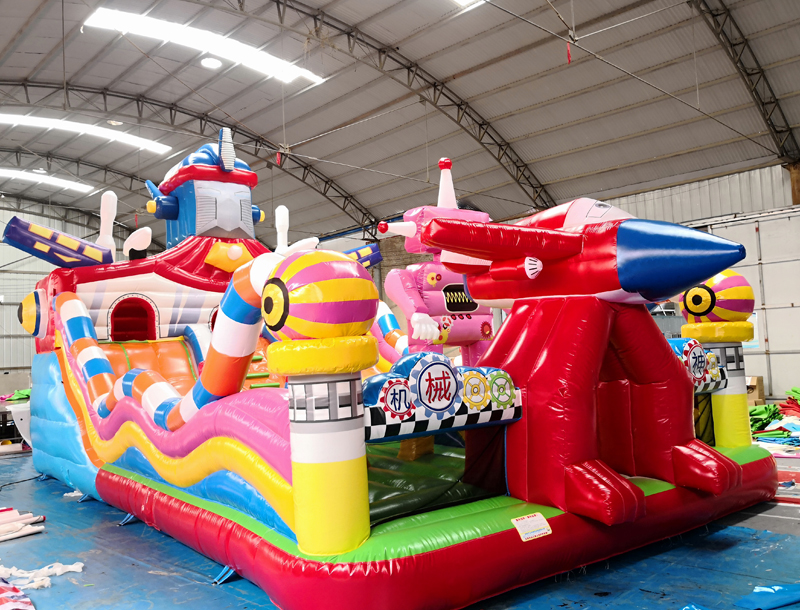 The Mechanical God of War Inflatable Castle and Slide Park