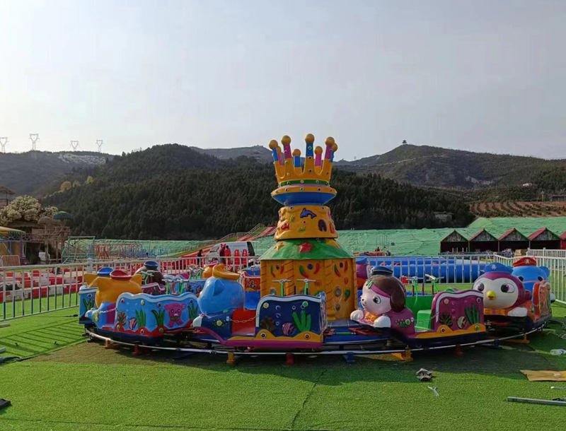 Happy Island Cartoon Park Kids Track Train