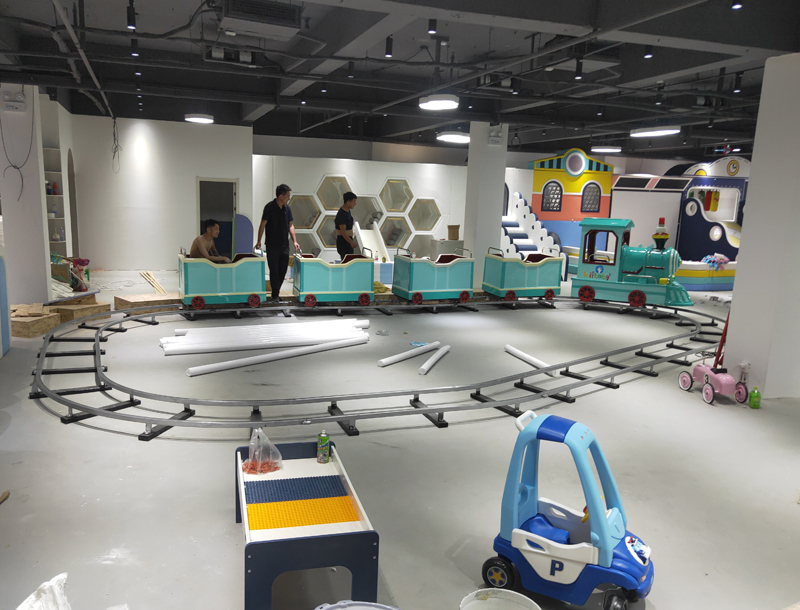 Mini Cartoon Car Park Kids Track Train