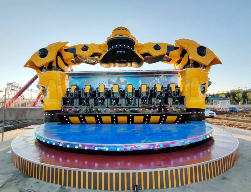 RoboCop Park Amusement Ride