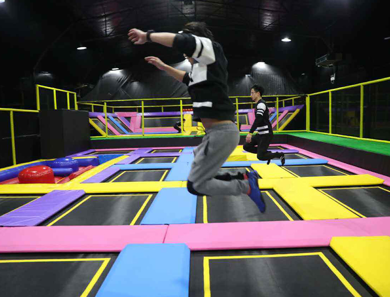 Children's trampoline park equipment