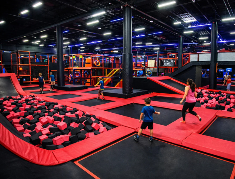 Children's trampoline park equipment