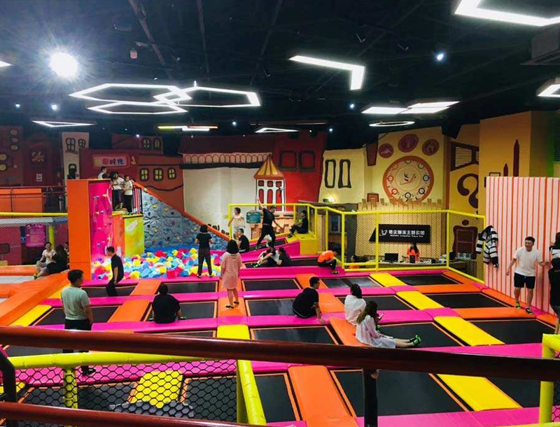 Children's trampoline park equipment