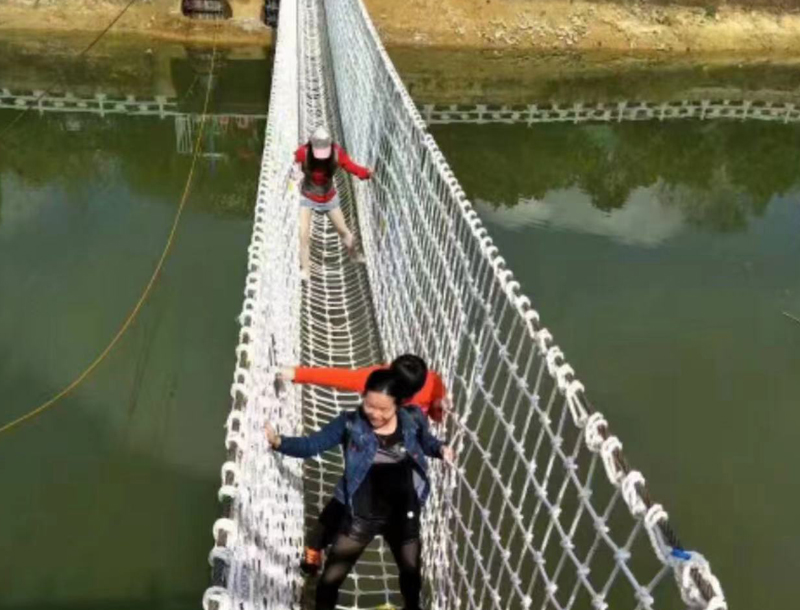 Outdoor Non-powered Water-Based Obstacle Course Equipment