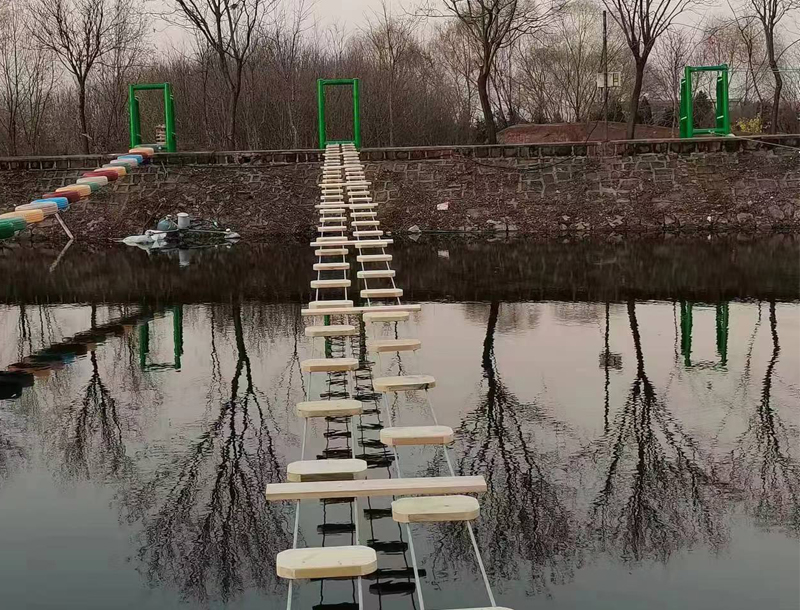 Outdoor Non-powered Water-Based Obstacle Course Equipment